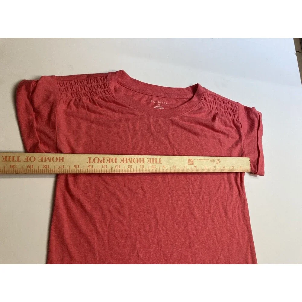 Talbots Women's Red Solid Scoop Neck Smocked Short Sleeve Knit T-Shirt XS